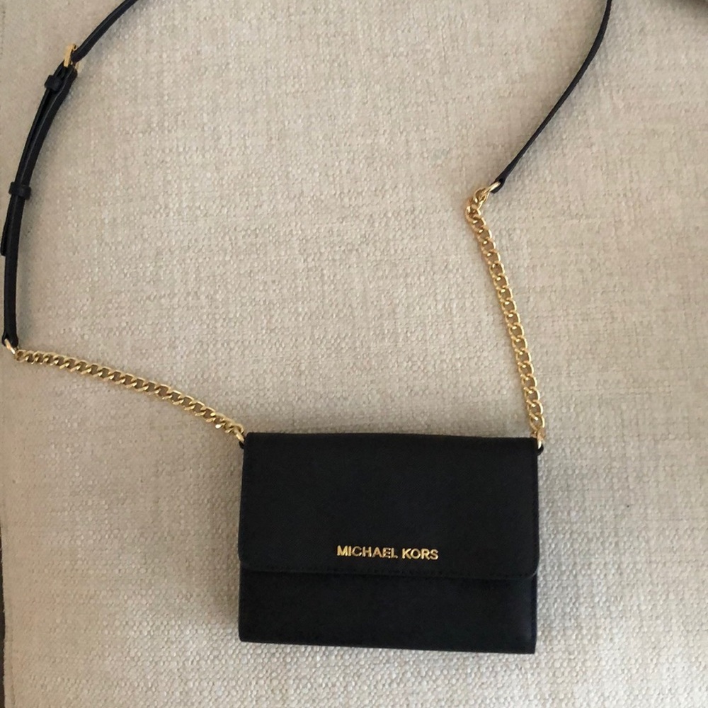 Michael Kors crows body clutch